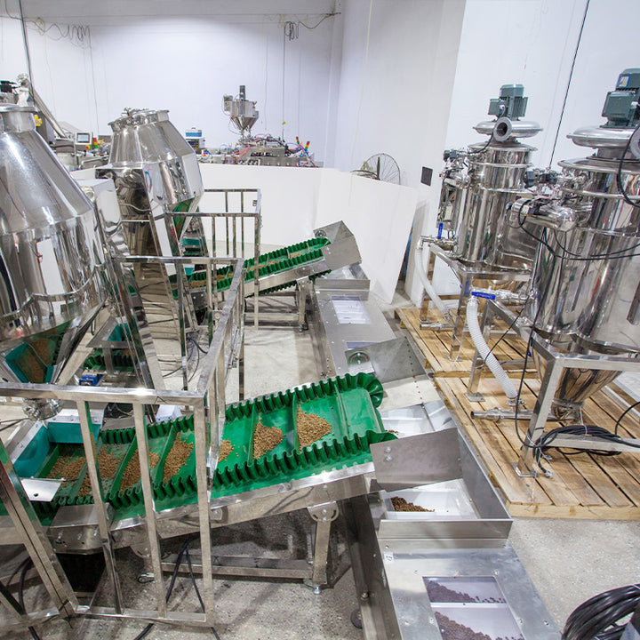 Automatic Rotary Premade Pouch Packing Machine Pet Food Doypack Packaging Machine