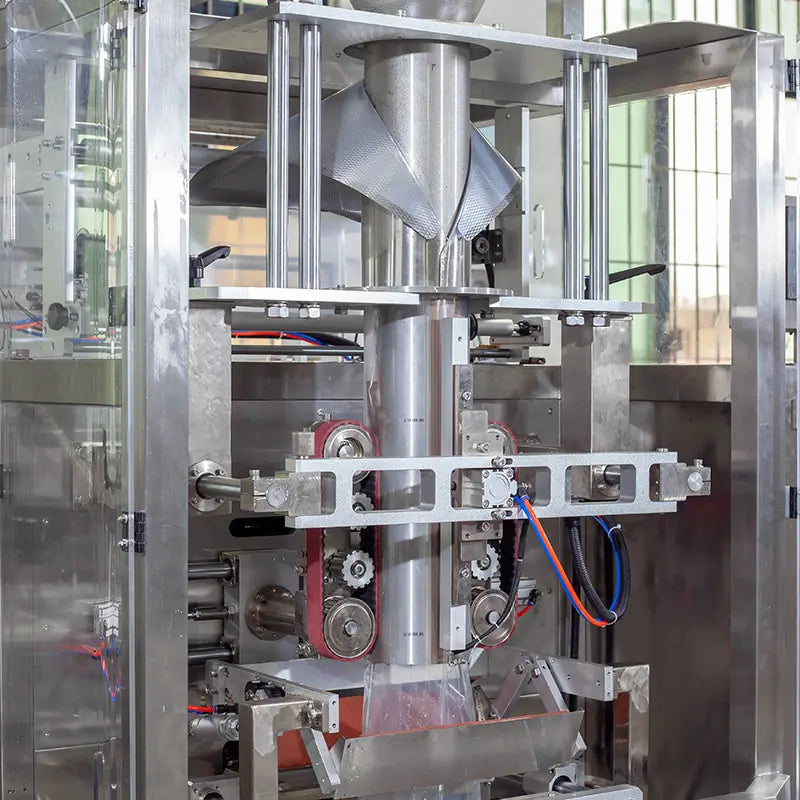 ice cube filling and sealing machine